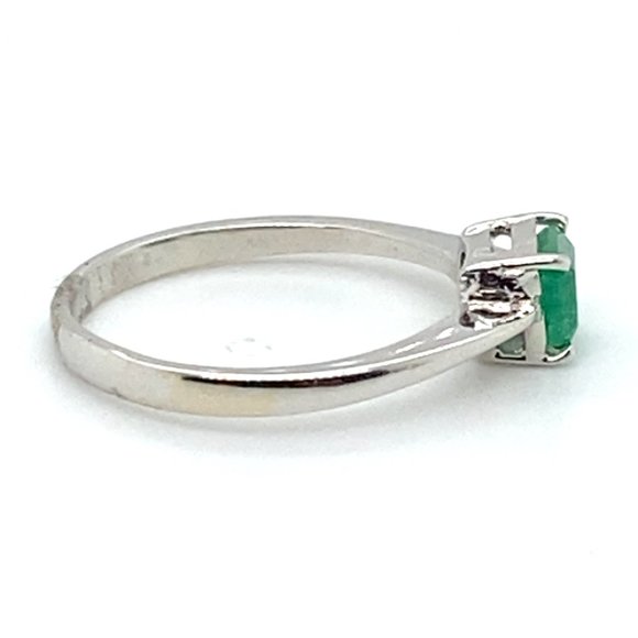 Swat Valley Emerald .50ct Solid 18K White Gold Ring - Picture 4 of 6